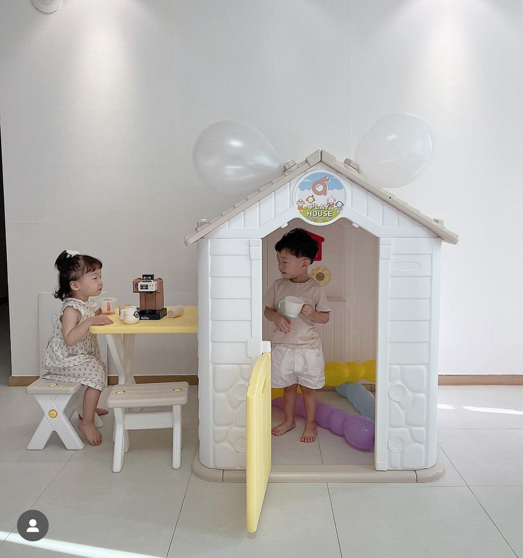 Fun Parks Kids Playhouse