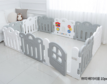 Load image into Gallery viewer, 10 Panel Petite Baby Room/ fence